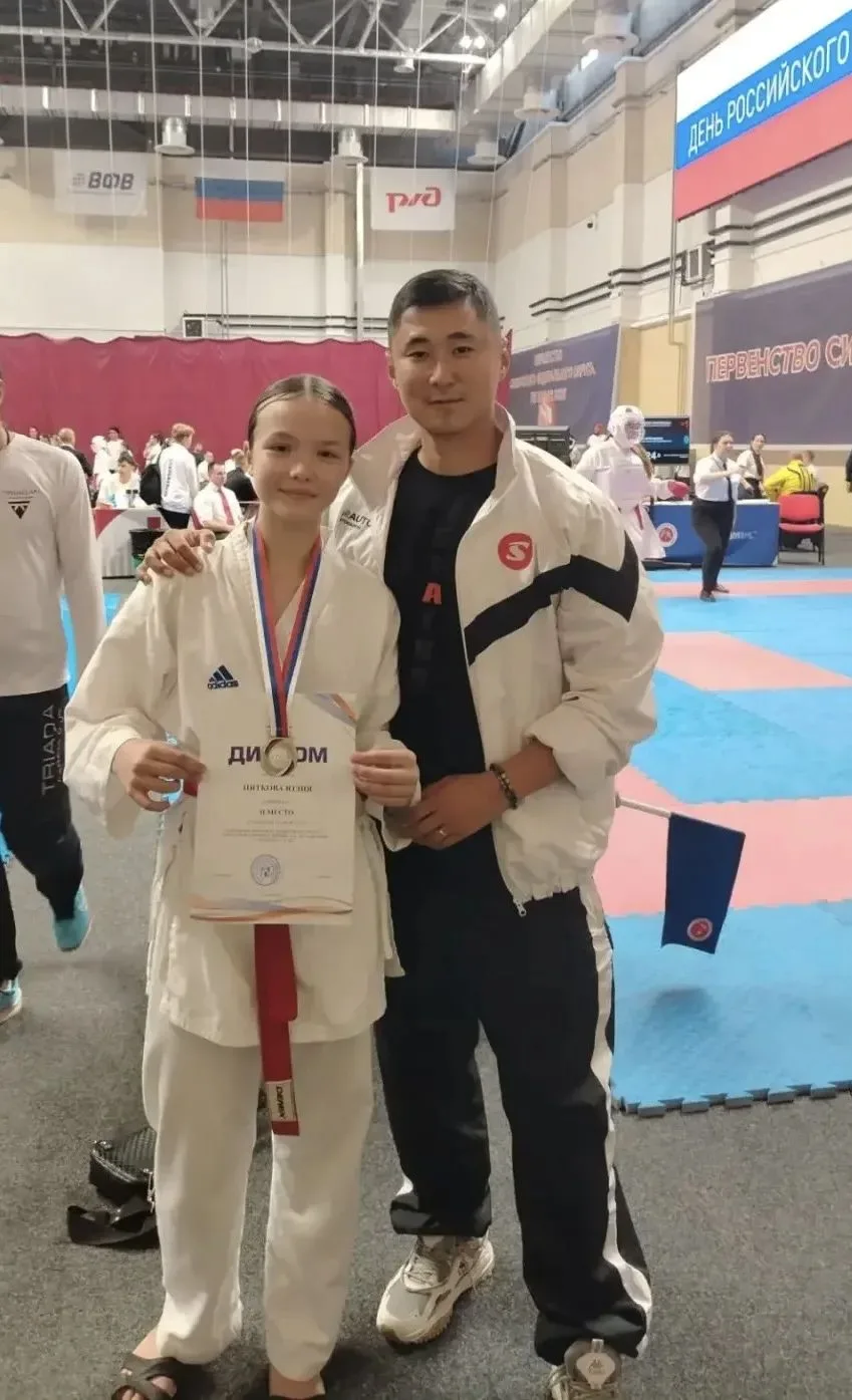 🎉 Поздравляем наших спортсменов с отличными результатами на Первенстве СФО по каратэ! 🎉