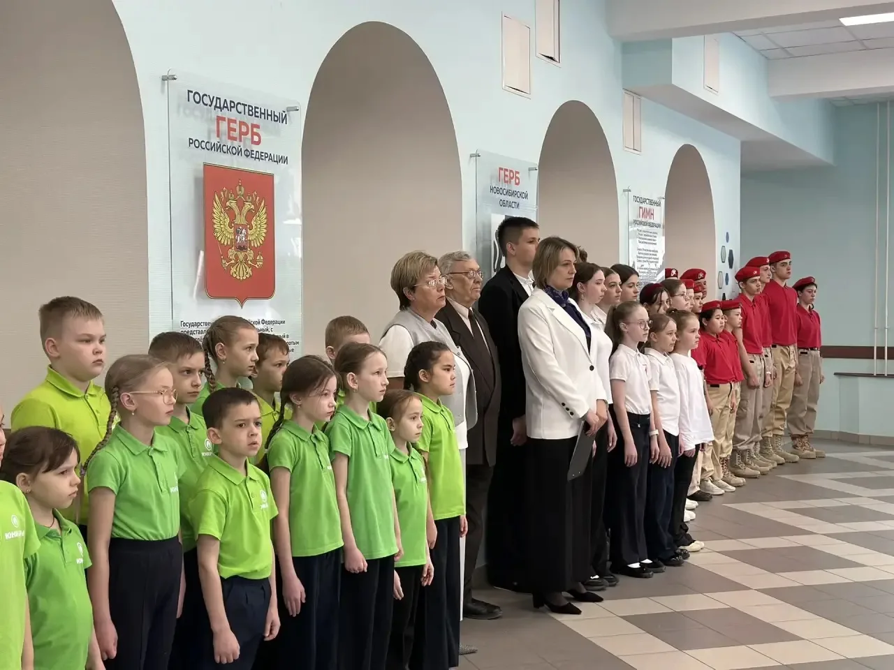🎖 Торжественное открытие «Вахты памяти»: часовой у Знамени Победы 🎖  Сегодня в Центре образования со