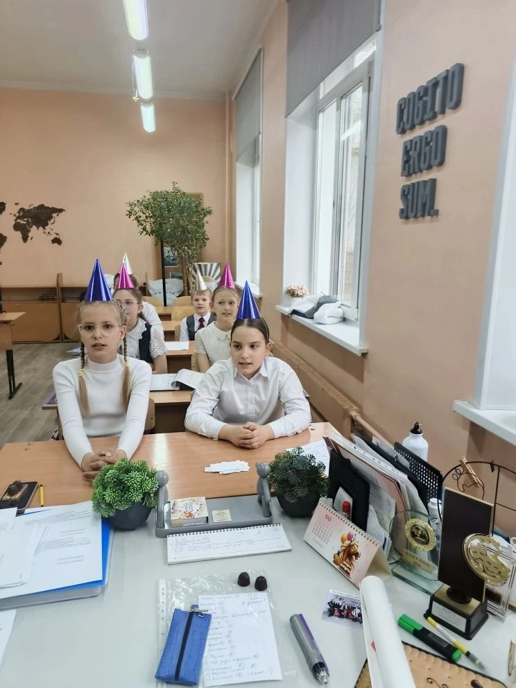 Студия французской культуры  21 мая 2026 года в МОАУ ГИМНАЗИЯ N2 состоялось последнее в этом учебном