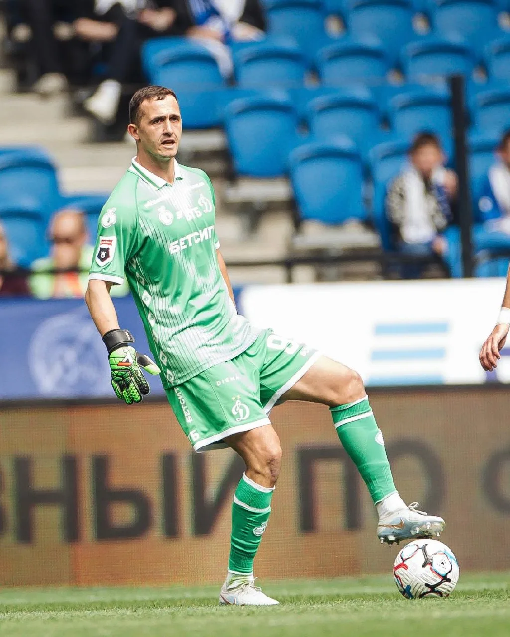 Андрей Лунёв — в символической сборной Матч Премьер💪

Несколько эффектных сейвов, уверенная игра и 