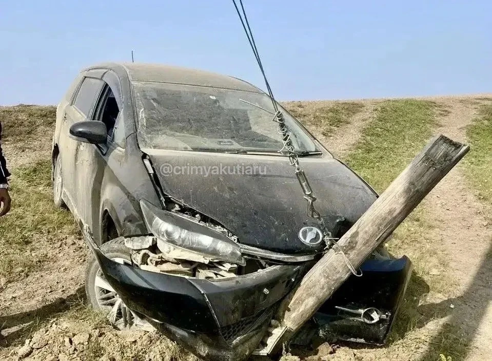 Ночные покатушки в Амгинском районе: двое угнали три машины и разбили их