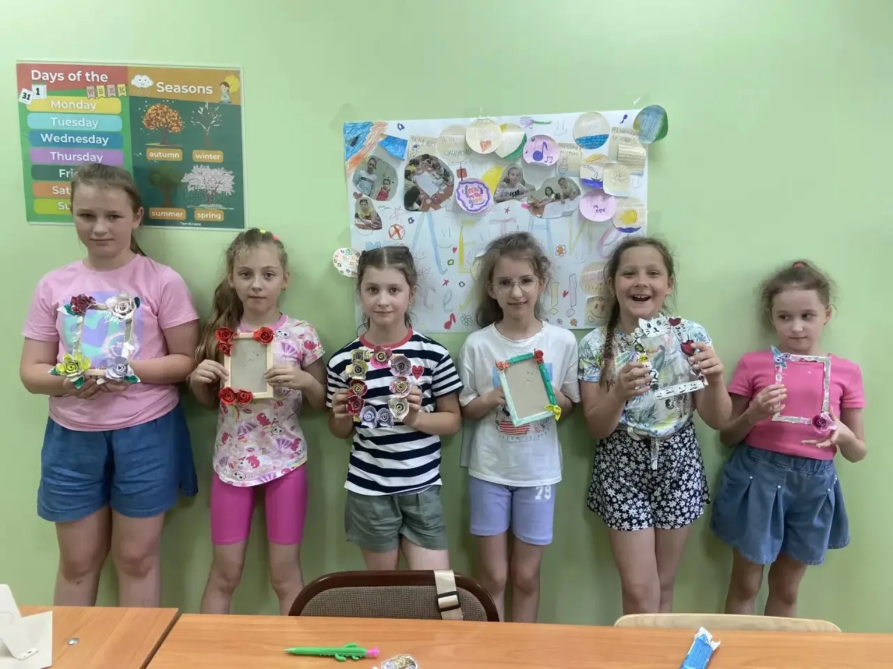 В нашем клубе много творчества.

Во-первых, это развитие художественного вкуса и креативности - приг