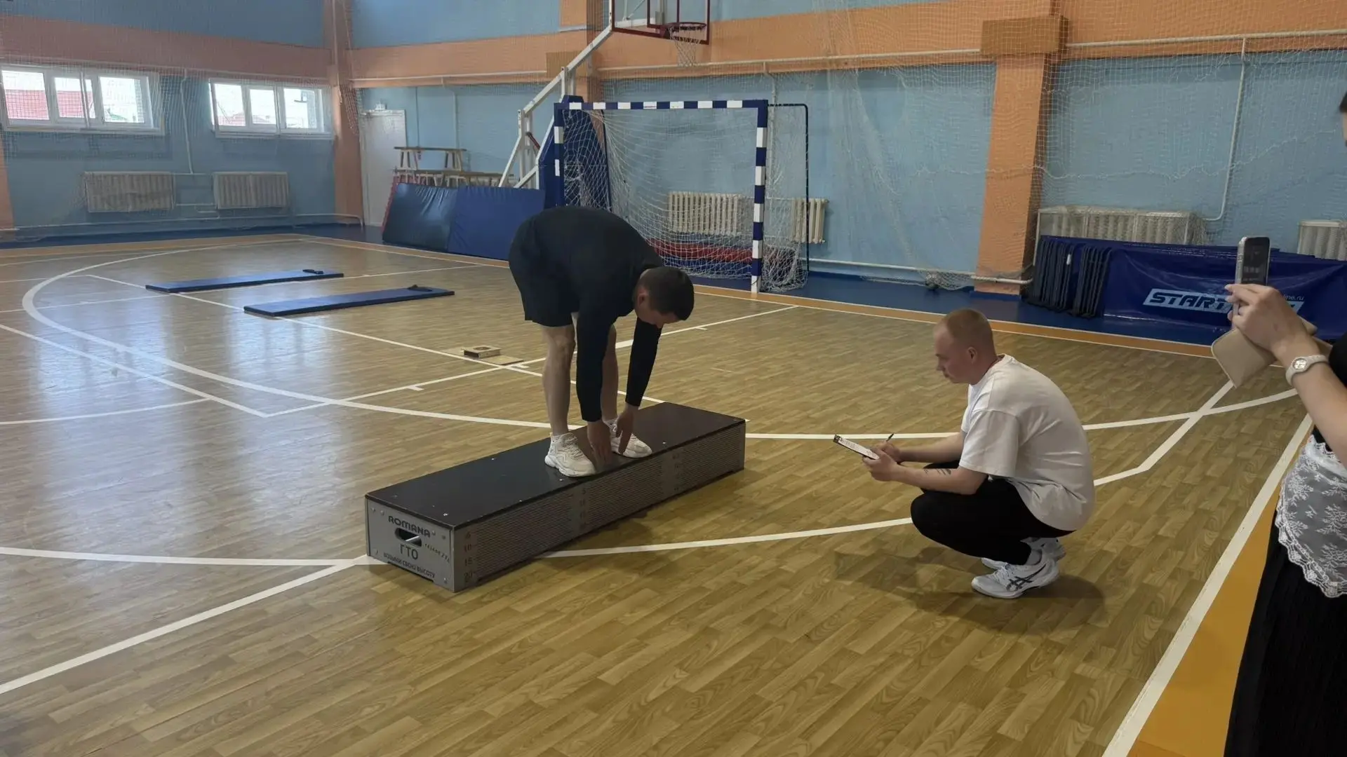 В спортивном зале «Арктика» состоялись очередные приёмы сдачи нормативов Всероссийского физкультурно