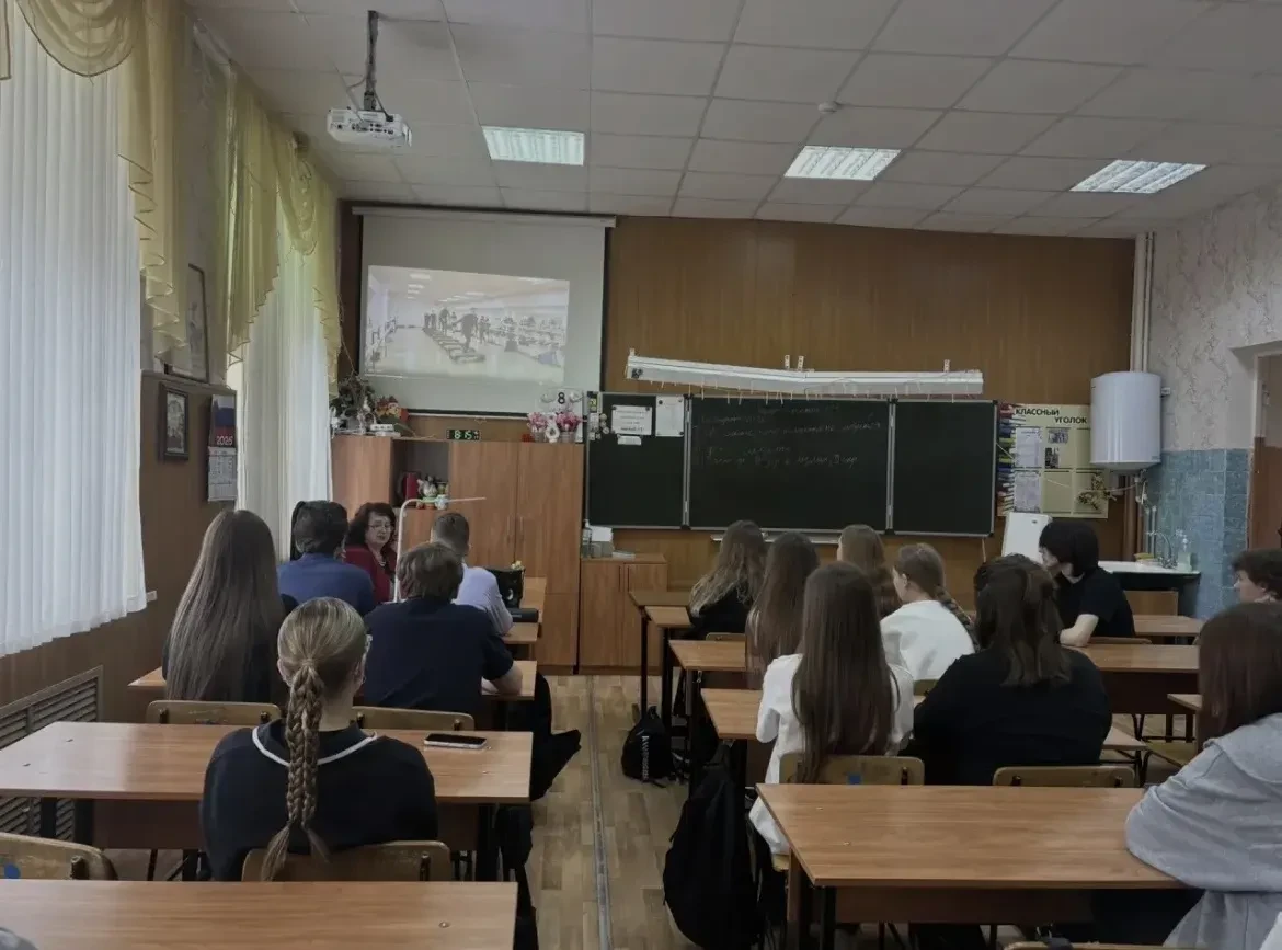 «Разговоры о важном»: учимся дружить со своим волнением
Сегодня в нашей гимназии традиционно прошло 