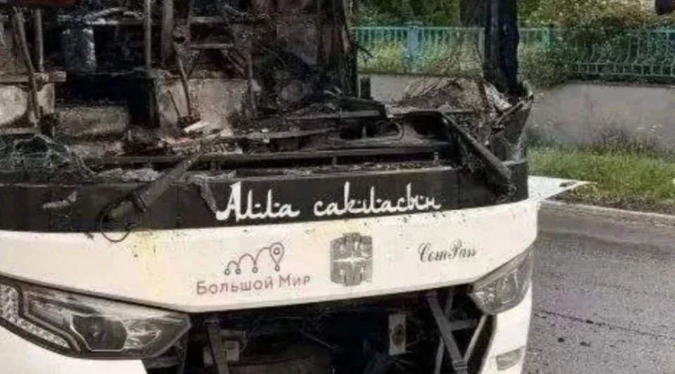 "Москва — Симферополь». Мы с Евой ездили этим автобусом. Сегодня в нём убивали людей.