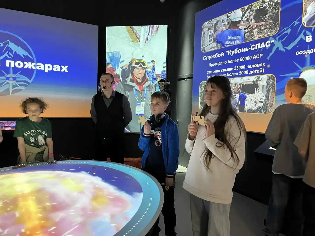 Профориентационная выставка «Герои рядом»  В краснодарском Историческом парке «Россия-моя история» п