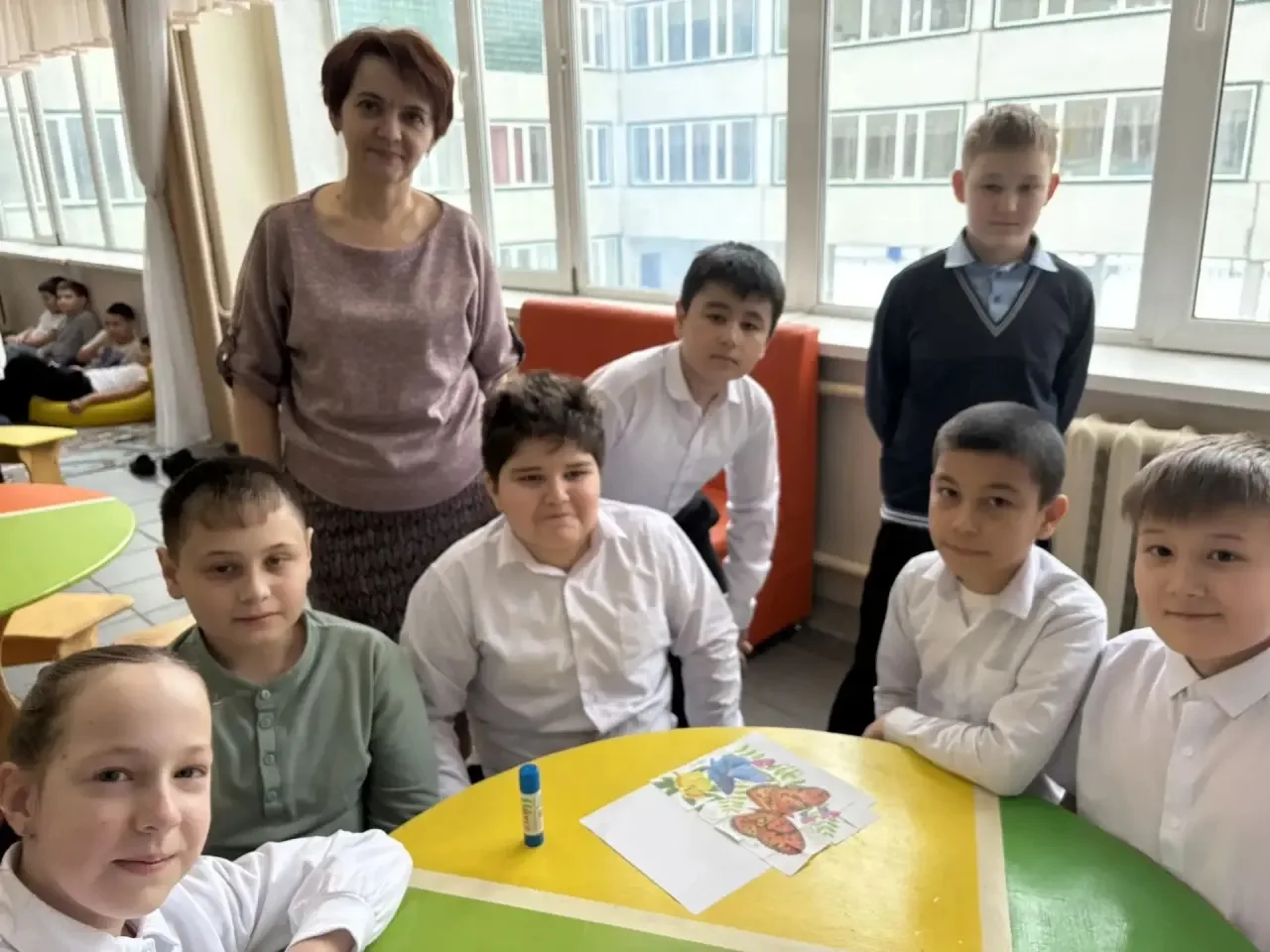 Ваш школьный совёнок снова на связи — и у меня столько новостей, что крылья чуть не трепещут от радо