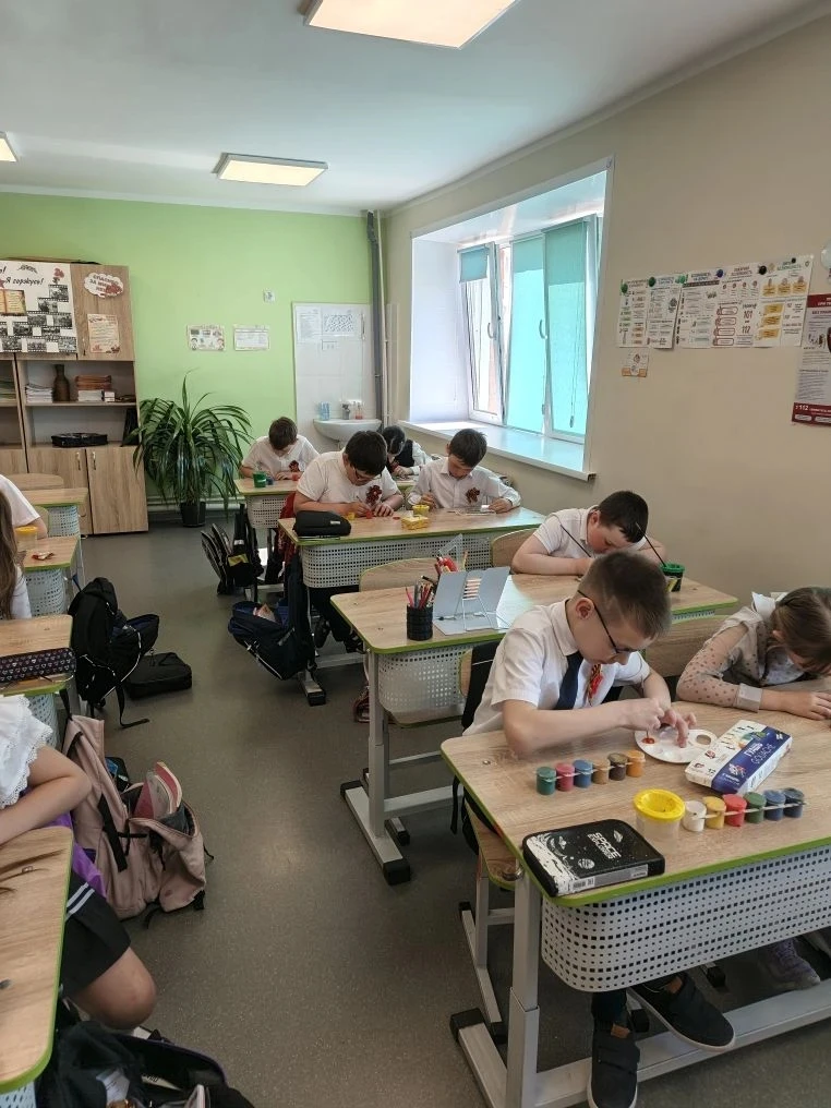 Мастер-класс: создаём значок ко Дню Победы!