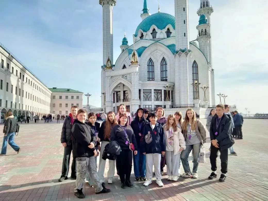 6 «Б» и 7 «Е» покоряет Казань: однодневный экскурсионный тур! 🌆