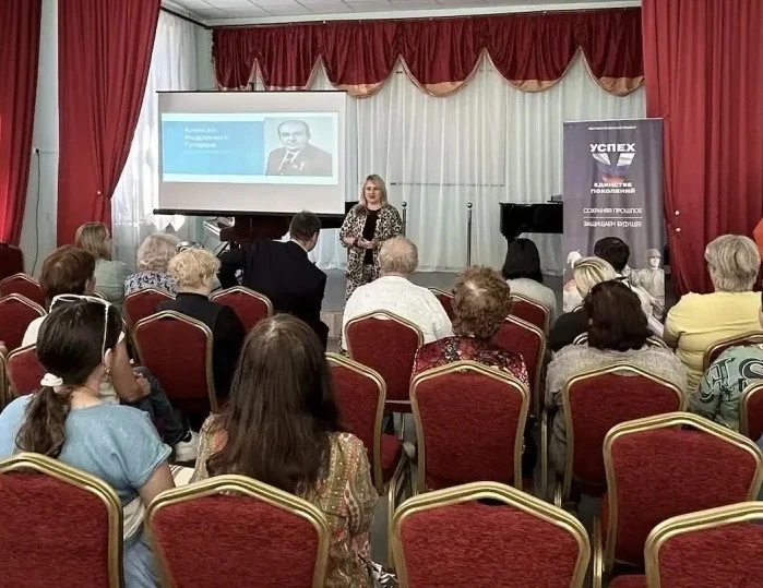 По приглашению директора Детской школы искусств имени А. С. Голубкиной Олеси Масаковой ...