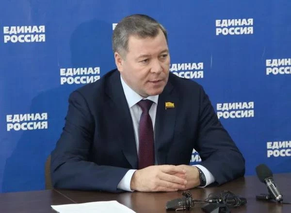 Самый богатый депутат Чувашии зарабатывает в месяц в 252 раза больше, чем обычный жител...