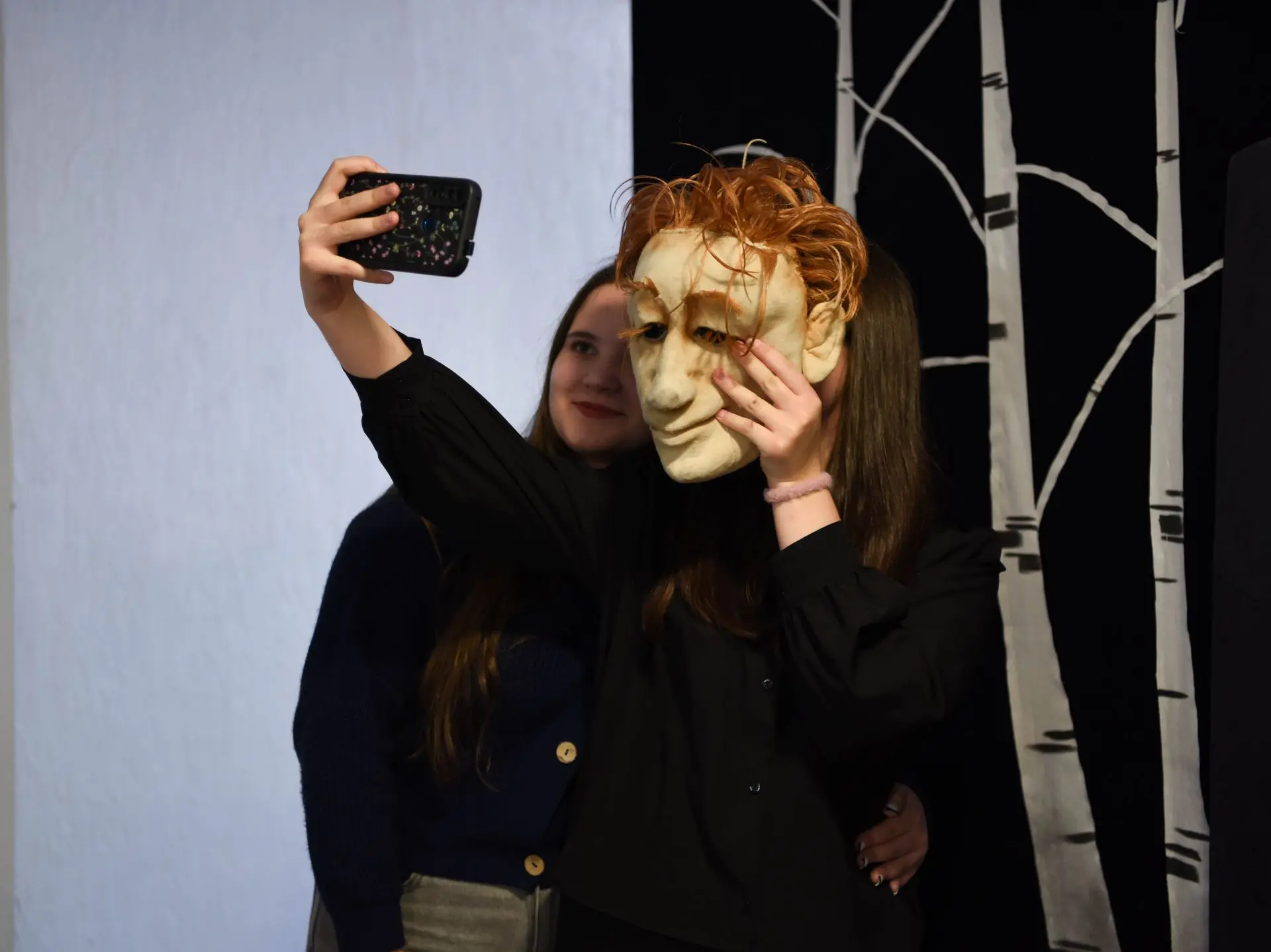 🎭 Театр без маски: экскурсия, где можно всё! ✨