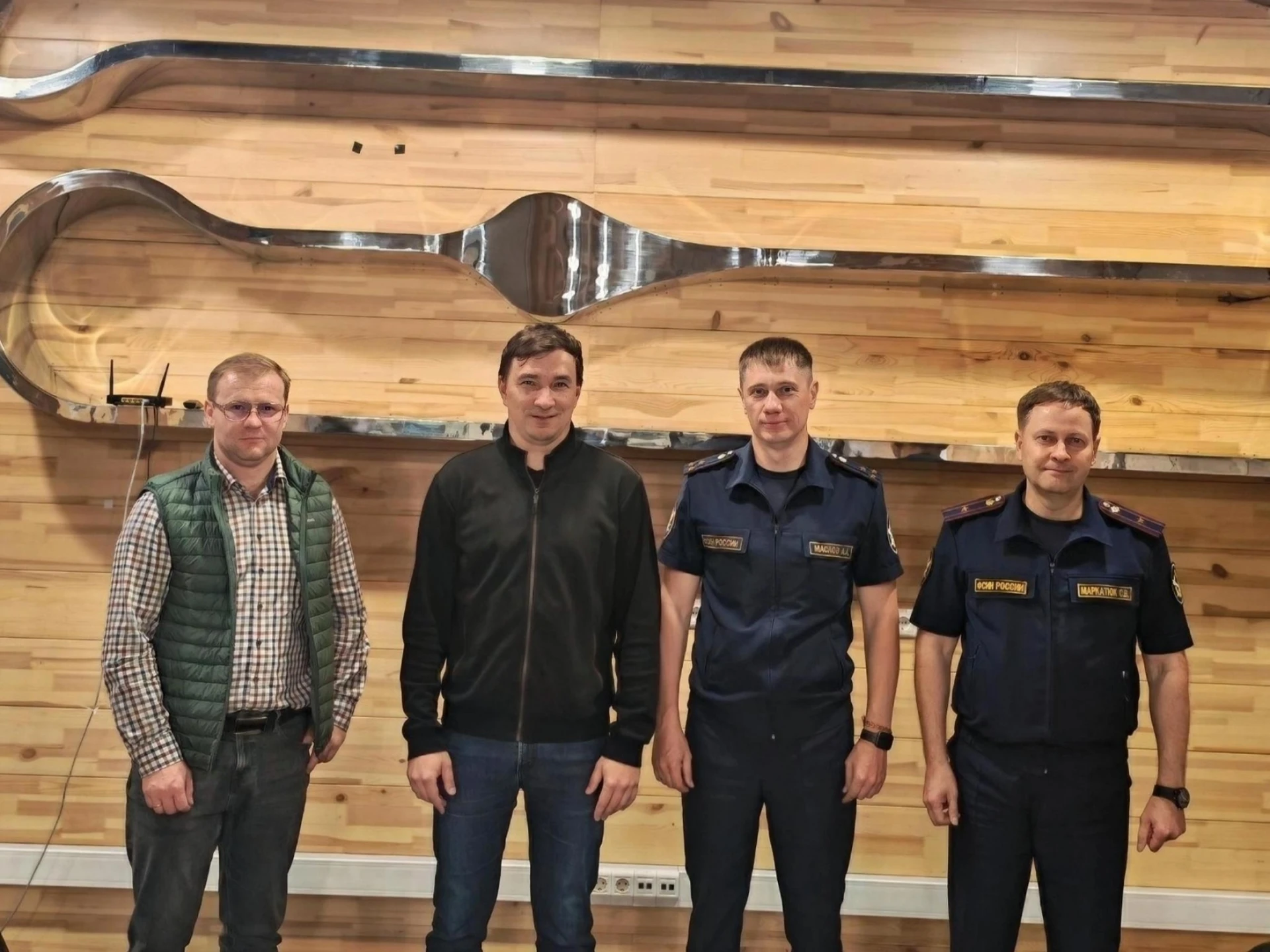 💼 Руководители производственного сектора ГУФСИН и Фанпарка «Бобровый лог» обсудили воп...