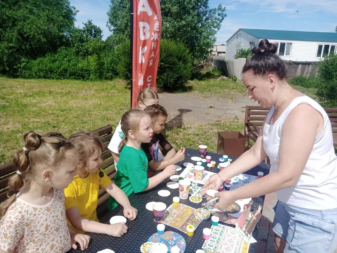 🎈 1 июня, в Международный день защиты детей, на территории РДК «Русь» прошёл яркий и р...