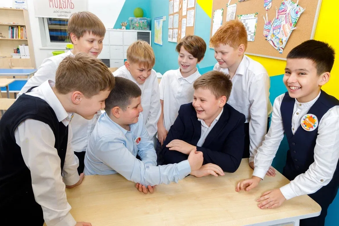 «В классе всего 10–12 человек: с кем будет дружить мой ребенок?» 🤔