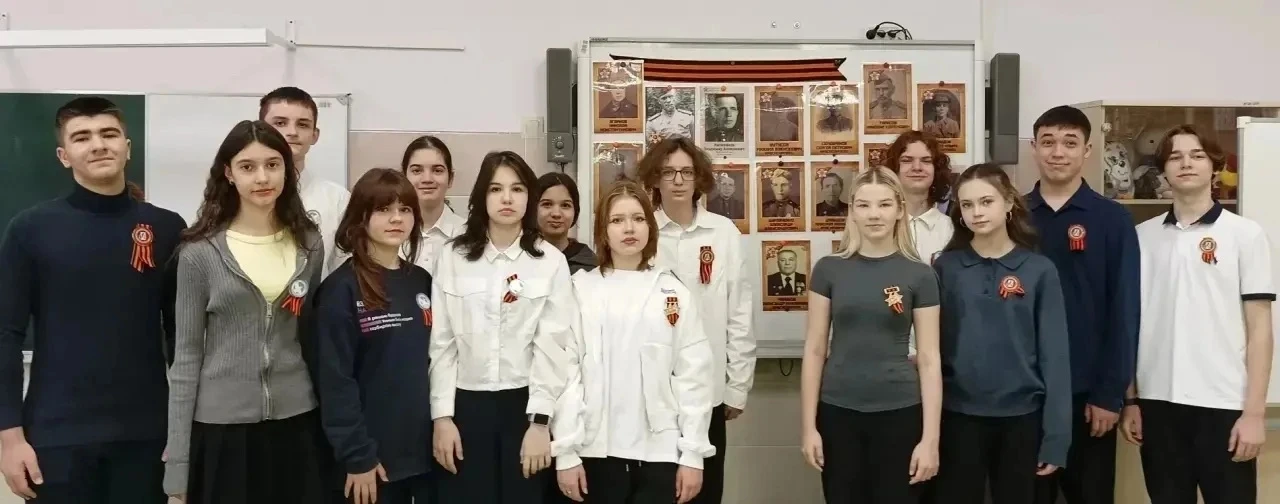 🕊️ 29 апреля в МАОУ «Видновская гимназия» прошла трогательная акция «Портреты Победы». В этот день в