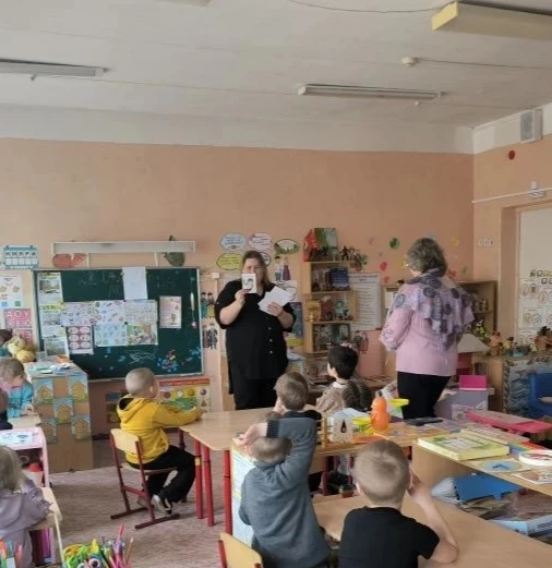Сегодня в группах "Звёздочки"⭐ и "Солнышко" 🌞 был особенный день — к нам в детский сад...