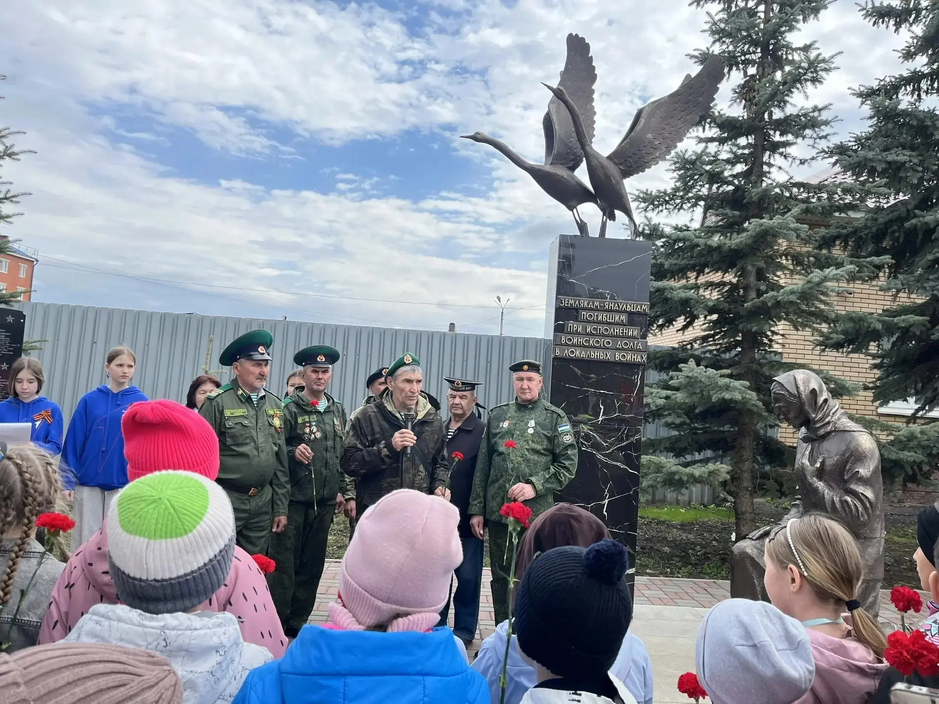 Созидать, помнить, вдохновлять: как мы прошли 5 уровень «От идеи к результату» 🕊  Команда «Созидател