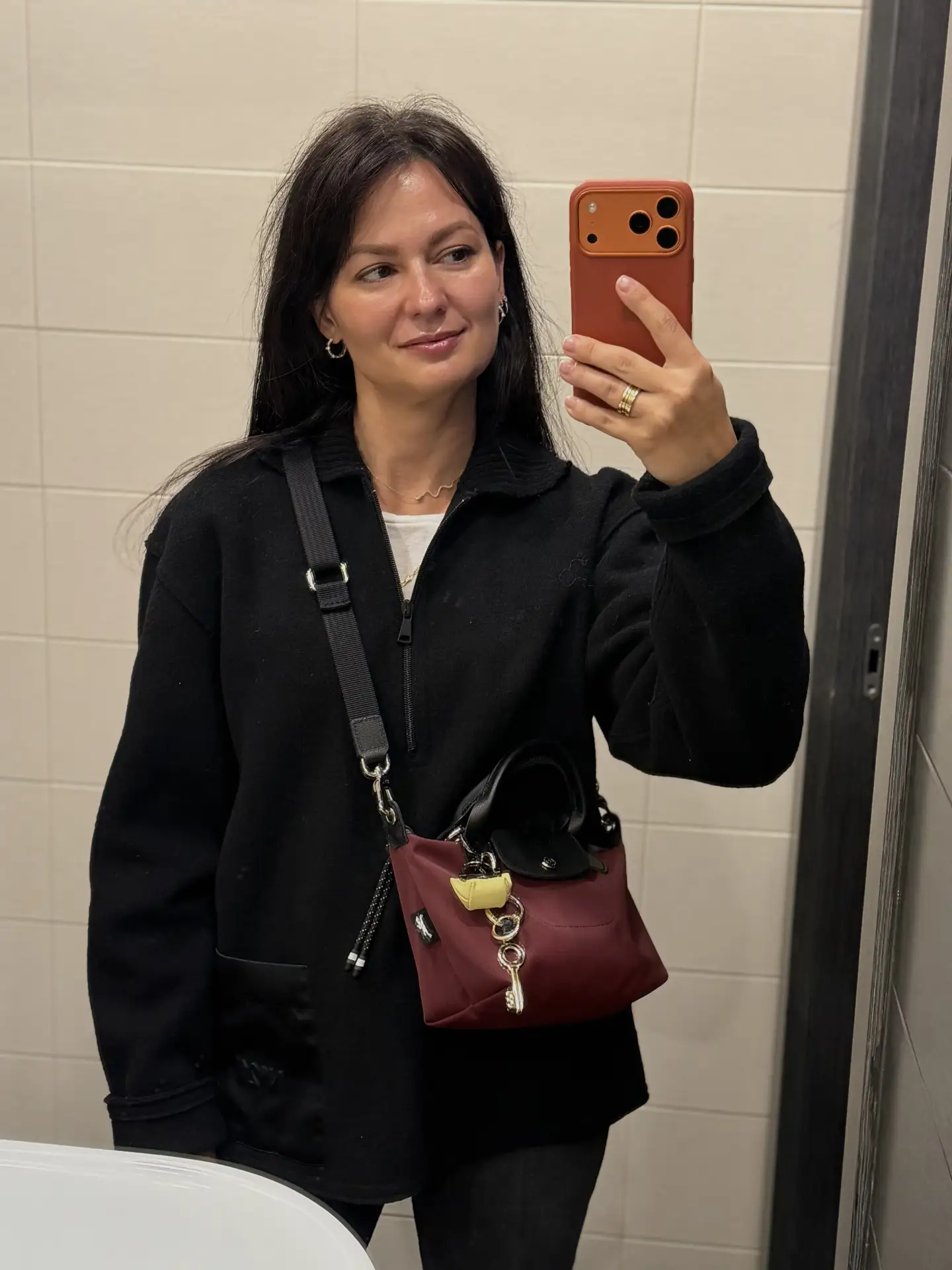 Я сегодня тоже с бордовым🍷❤️‍🔥После летней желтой в эту модель у Longchamp просто влю...