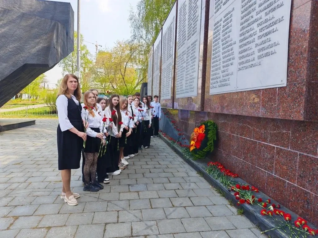 ✨Сегодня, 7 мая, на площади Субботников у мемориала Славы в честь воинов, погибших на фронте в годы 