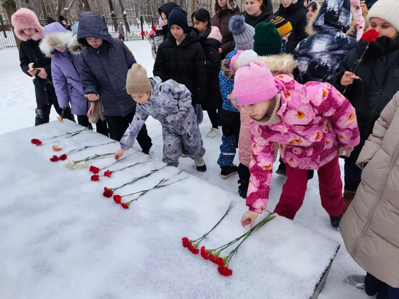 🕯️ ДЕНЬ ПОЛНОГО ОСВОБОЖДЕНИЯ ЛЕНИНГРАДА ОТ ФАШИСТСКОЙ БЛОКАДЫ