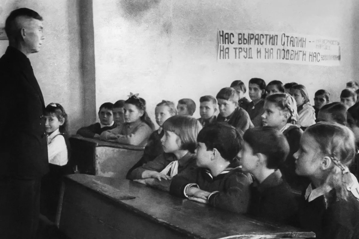 Ивановским родителям на заметку: сколько уроков можно ставить детям, и при чем тут отме...
