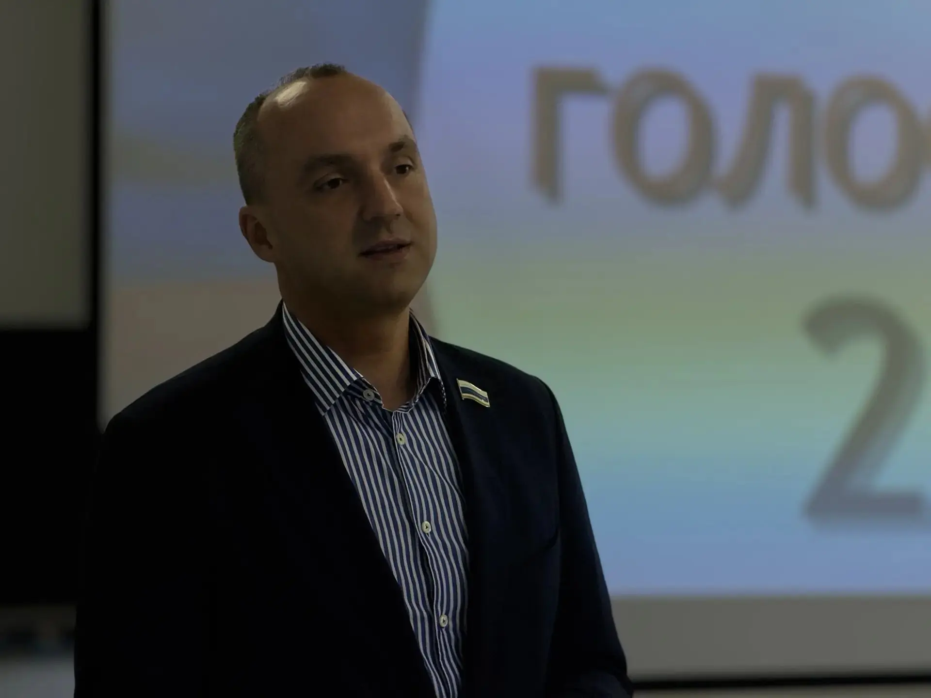Провел рабочую встречу с педагогическими коллективами дошкольных учреждений № 416, 81, 266