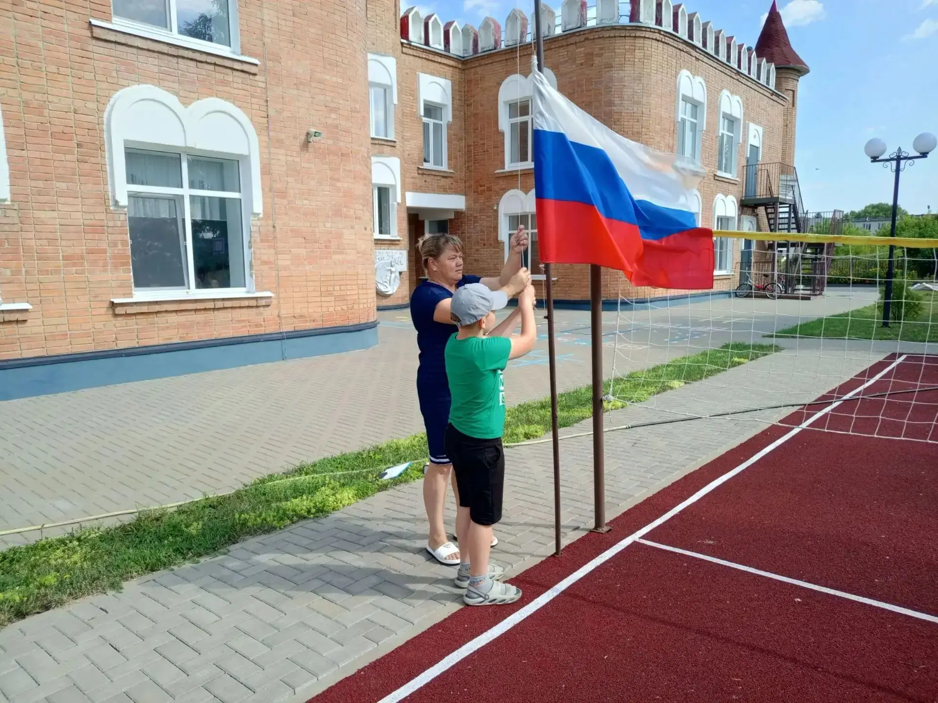 День флага России — это отличный повод рассказать детям о главном символе нашей страны....