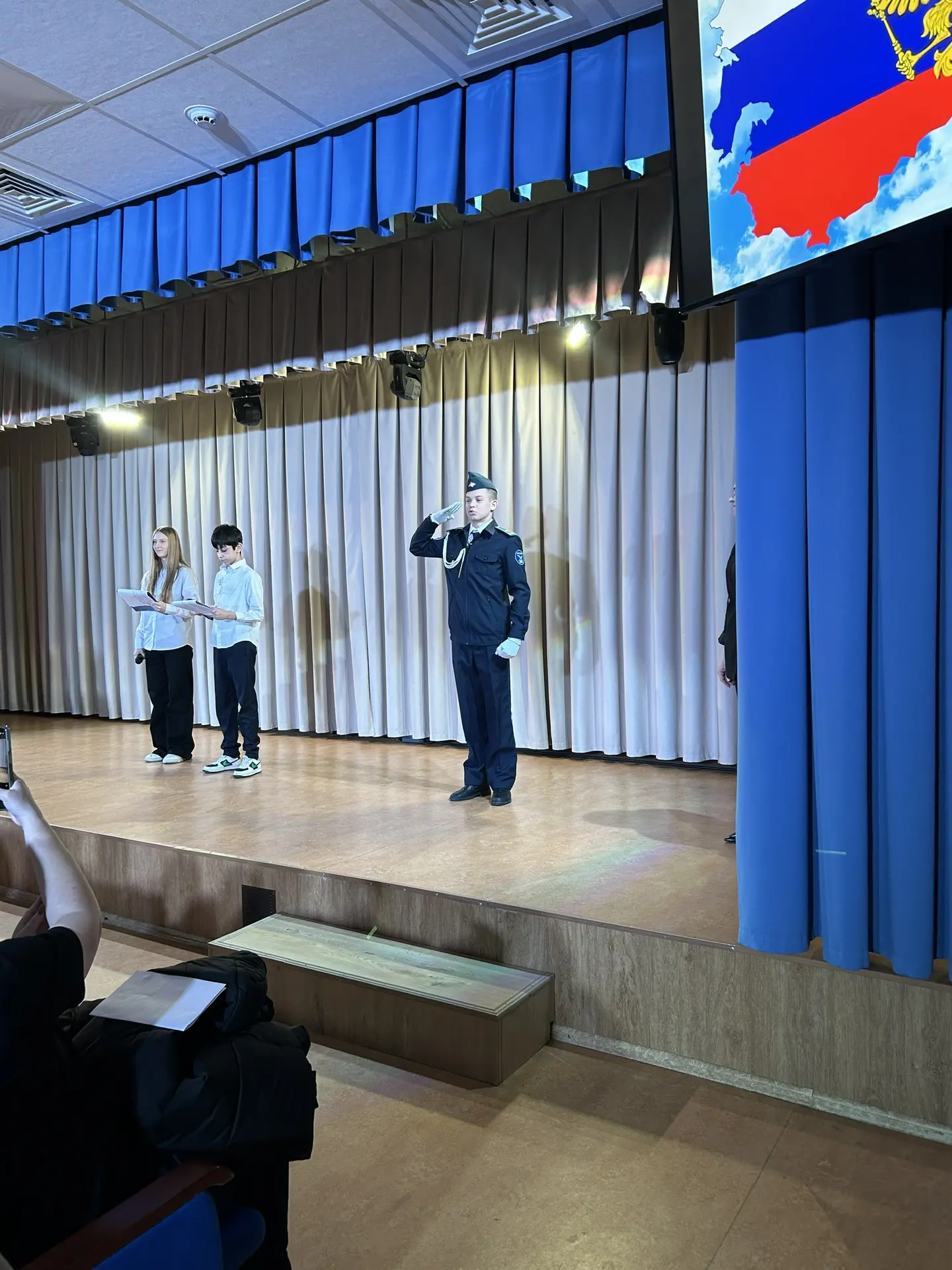 🎉 Торжественное награждение кадетов нашей школы!   Недавно в нашей школе прошло значимое и волнующее