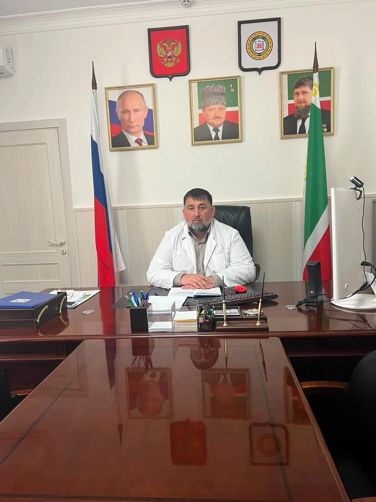 Сегодня свой день рождения отмечает главный врач ГБУ «Ножай-Юртовская ЦРБ» Ислам Дарбенкович Ахмаров