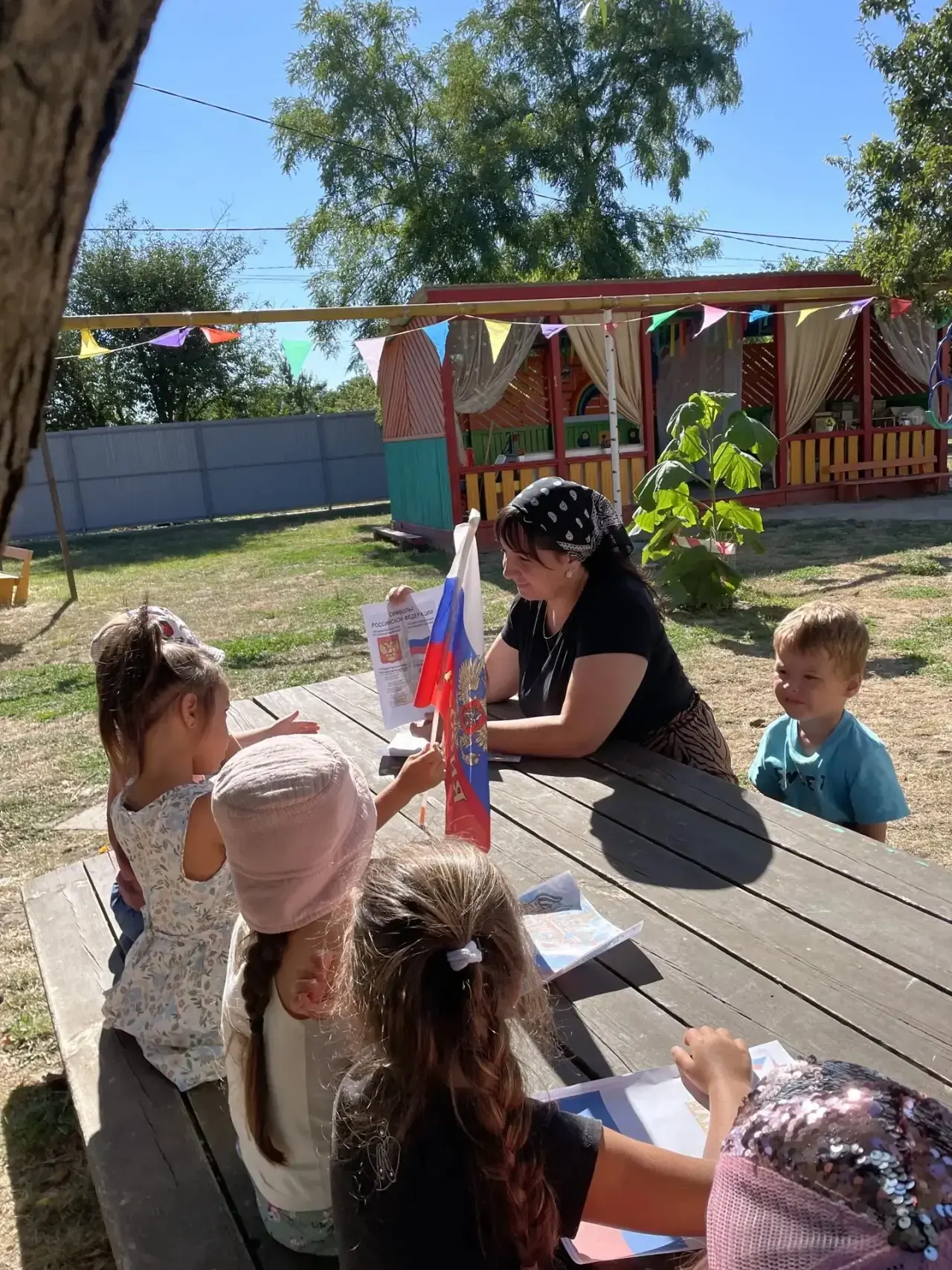 🤍💙♥️22 августа, в День Государственного флага России, мы отдаём дань уважения триколо...