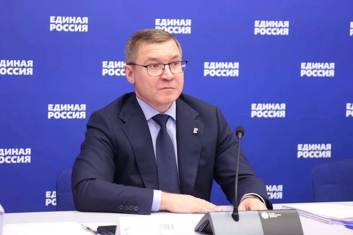 ⚡️В России предложили обязать застройщиков строить социальные объекты одновременно с жи...