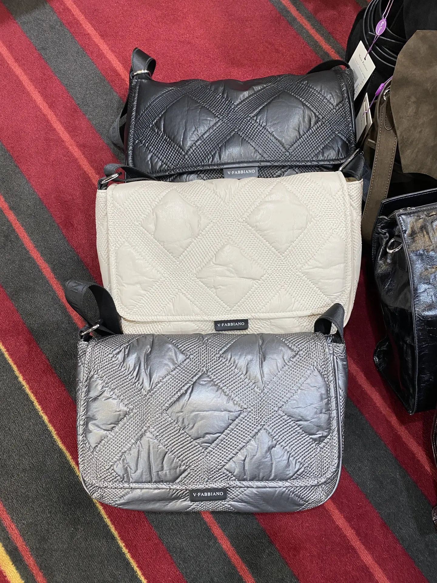 Все новинки сумок уже доступны к покупке - ЦУМ 3 этаж VERATI и COVANI 🛍️