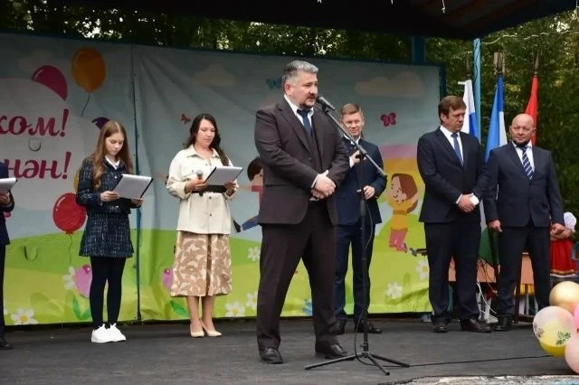 🎒 С Днём знаний, школьники Уфимского района!