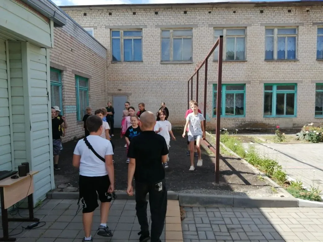 Двенадцатый день в нашем лагере назывался "День прикладного творчества и народных ремесел". Начался 