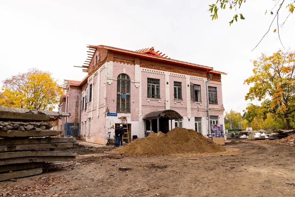🛠️Посетили стройплощадку будущего реабилитационного центра в микрорайоне Красная Поляна