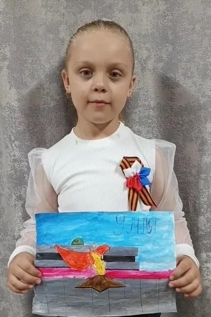 🇷🇺 Иванова Полина, 6 лет, участник VII Всероссийского конкурса семейного творчества «...
