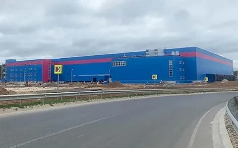 Эвакуация сотрудников проведена на складах Ozon в связи с угрозой атаки беспилотников в...