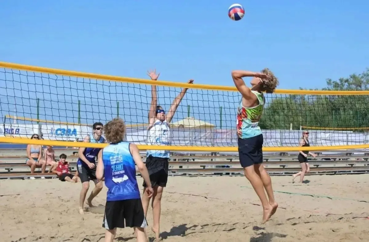 Песок, солнце и волейбол! 🏐

В Северодвинске на острове Ягры прошёл всероссийский фестиваль пляжног