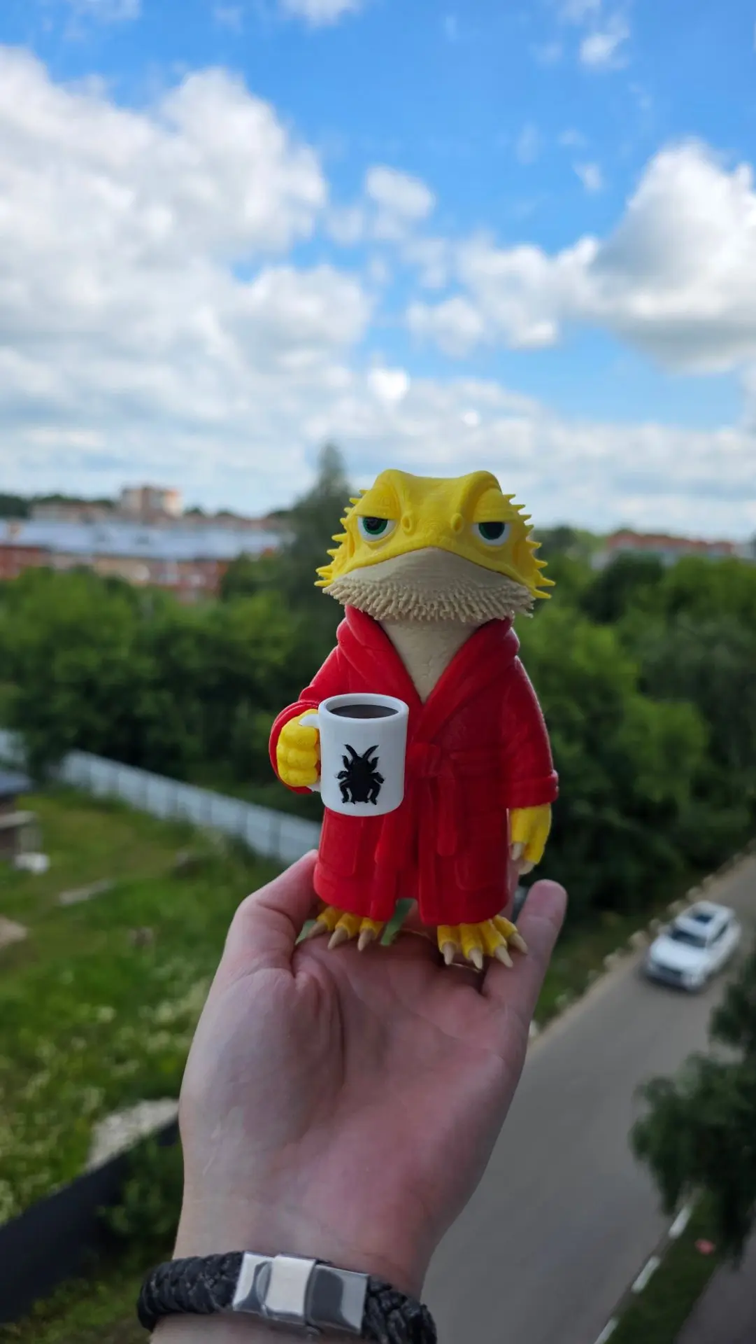 Еще 1 усталый...