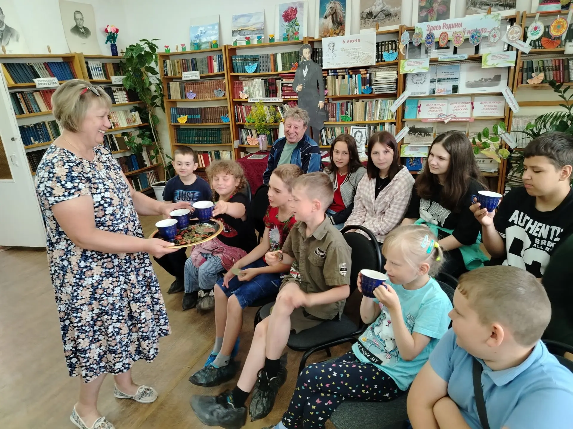 День эколога: как мы заботились о природе села Селезениха!
Сегодня в нашем лагере особенный день — п