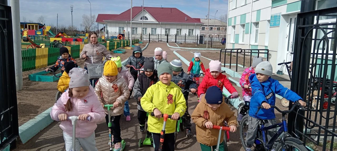 В нашем детском саду состоялся яркий и трогательный велопробег, посвящённый Дню Победы!...