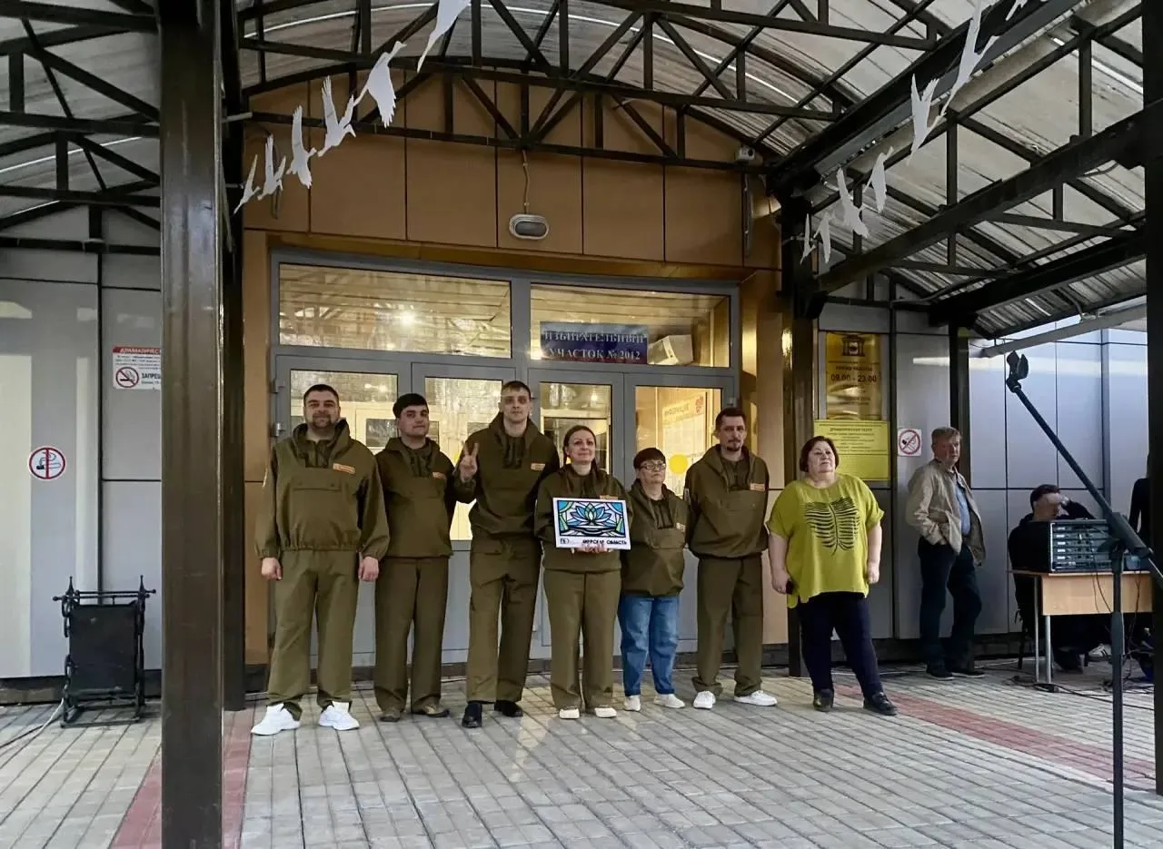 🪷 Лотос Комарова стал символом Амурской области в «Театральном поезде»  Прощаясь с «Театральным поез