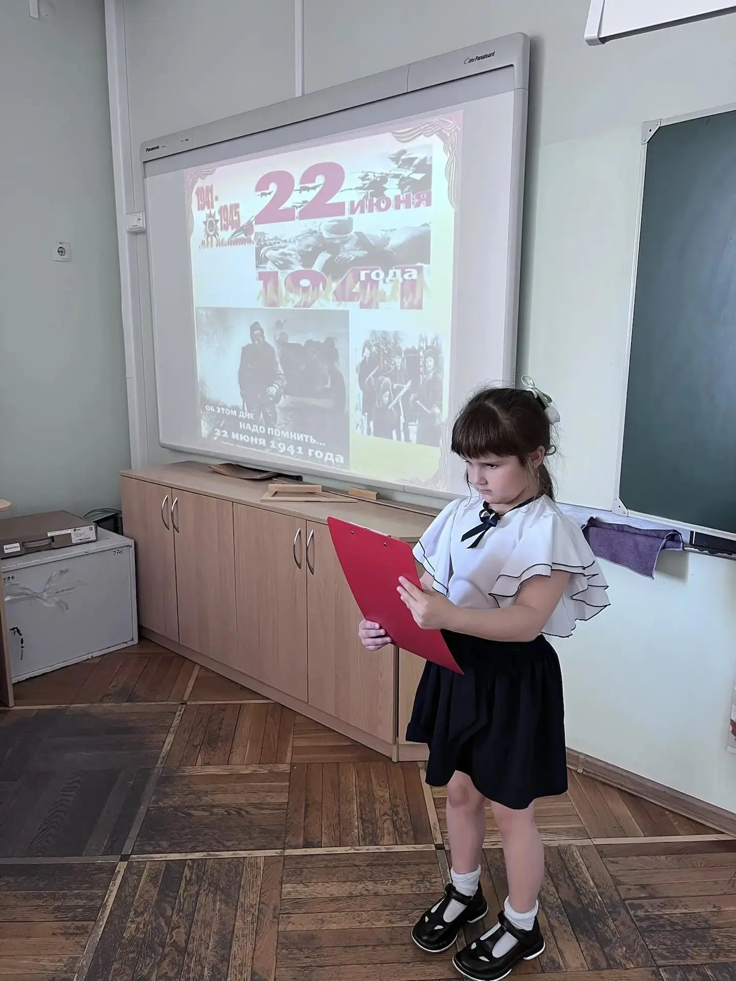 С 4 по 8 мая в нашей школе прошла «Вахта Памяти — 2026: помним, гордимся, чтим». На протяжении всей 
