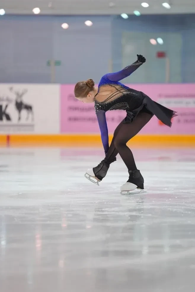 Наши фигуристки завершают ледовый сезон!⛸️✨18-19 мая в живописном Кировске завершился с...