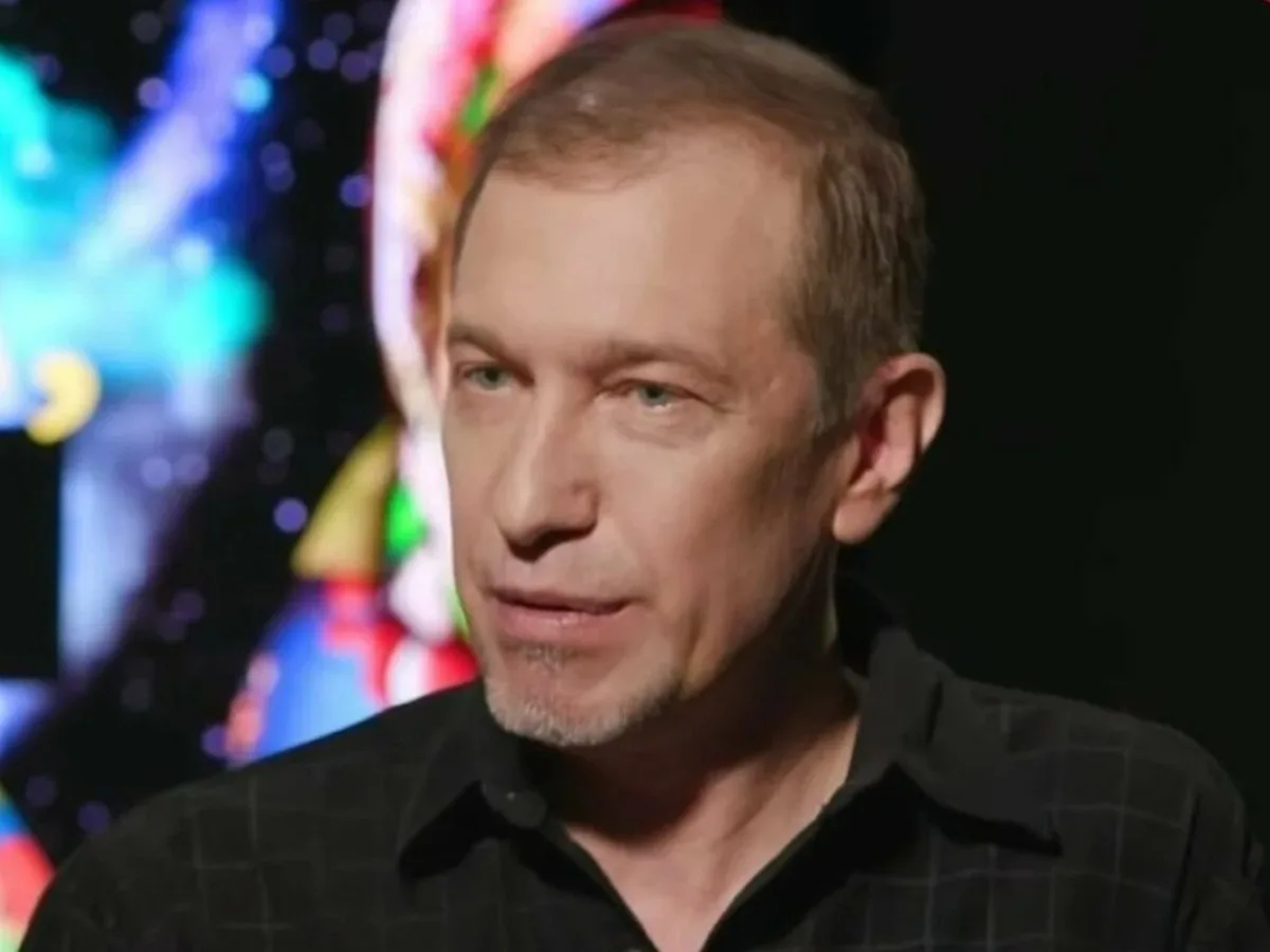 «Хоронить на Перепечинском кладбище такого человека — это неправильно!» Друзья бьют тре...