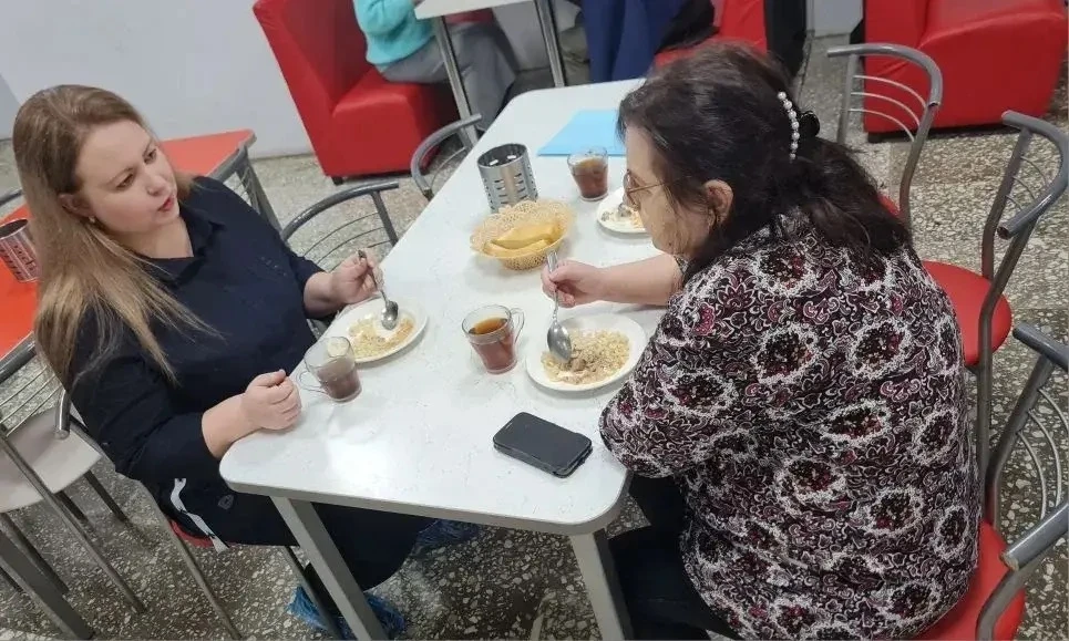 Родительский контроль: заботимся о питании вместе! 🍲  Сегодня в нашей школе прошел "Родительский кон