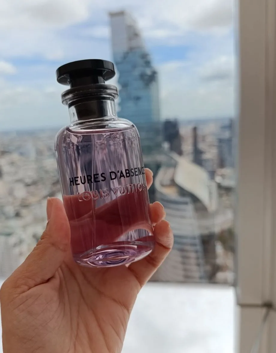 🌸 Louis Vuitton Heures d’Absence — наша новая любовь, которая скоро появится  в студии!

Друзья, вс
