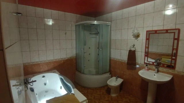 #ЯЛТА  Открыто бронирования на лето. 1 к.кв,частный сектор,до набережной 3 минуты +79786803792  t.me