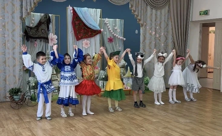В дошкольных учреждениях столицы продолжается театральный марафон  С приходом весны в детских садах 